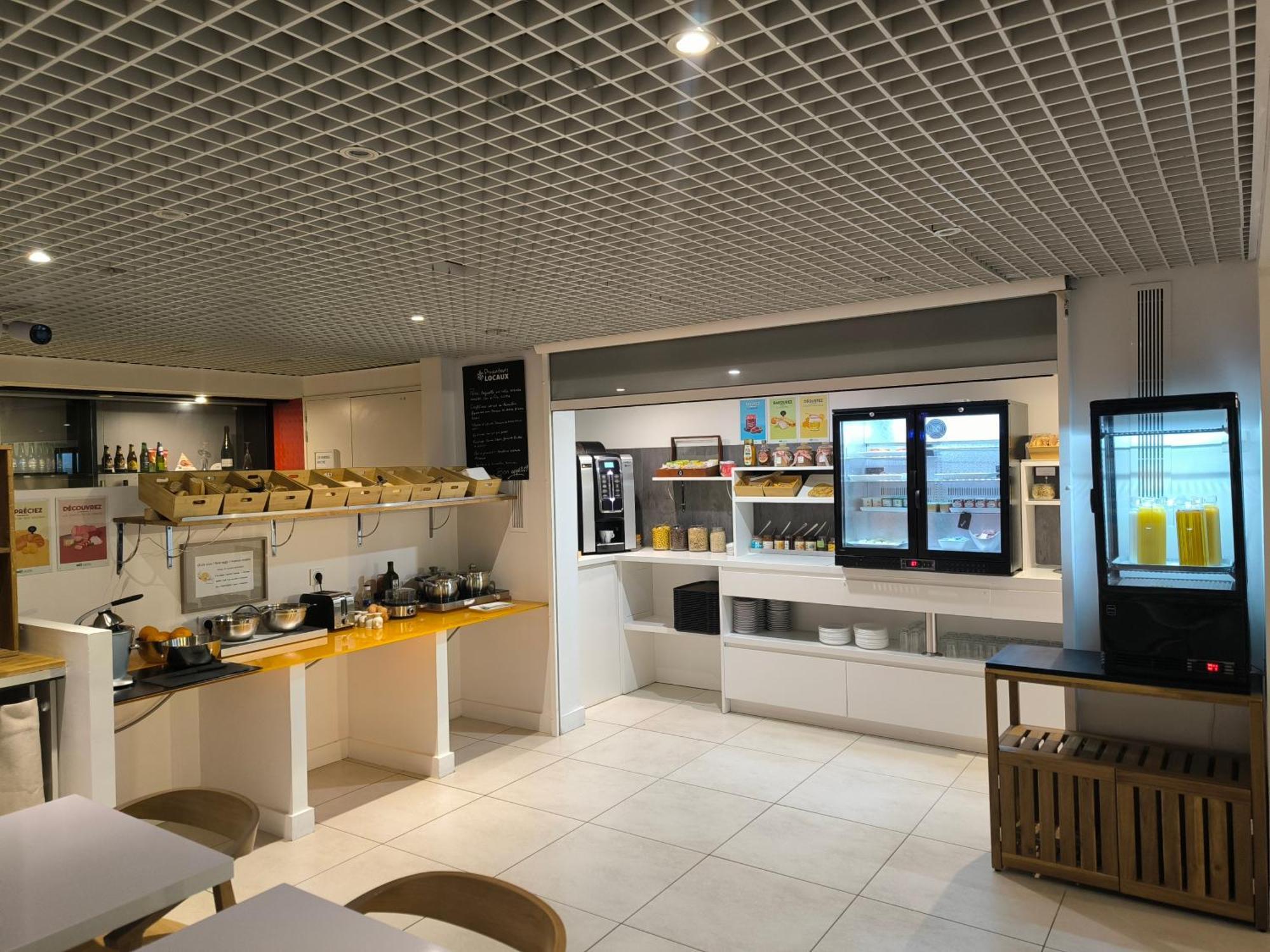 Brit Hotel Porte D'Espagne Perpignan Ngoại thất bức ảnh