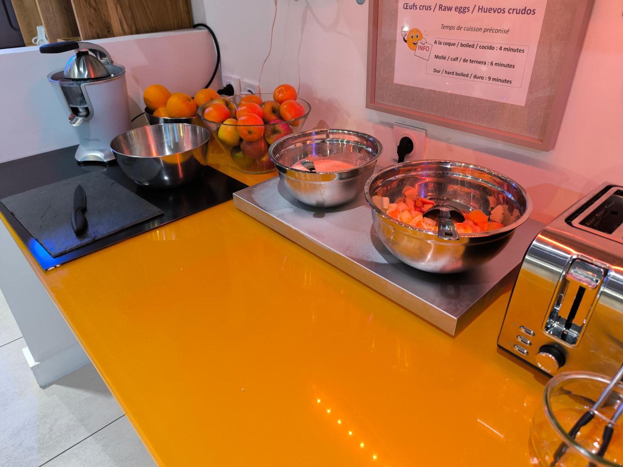 Brit Hotel Porte D'Espagne Perpignan Ngoại thất bức ảnh